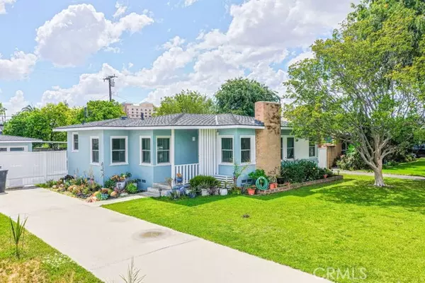 West Covina, CA 91790,2304 W Macdevitt ST