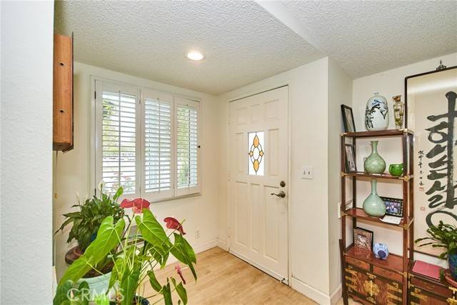 Seal Beach, CA 90740,1121 Northwood RD 237A   M9