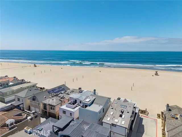 Newport Beach, CA 92663,7008 W Oceanfront