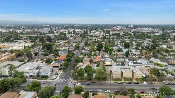 Van Nuys, CA 91405,7001 Hazeltine AVE