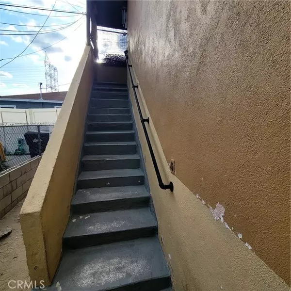 Bell Gardens, CA 90201,6527 Marlow AVE