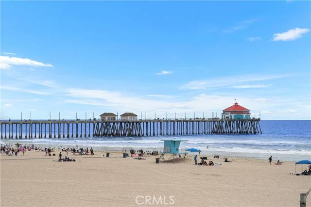 711 Pacific Coast 325, Huntington Beach, CA 92648