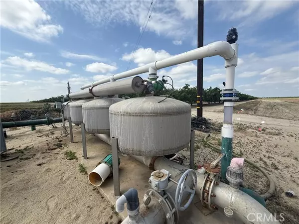 Caruthers, CA 93609,1 W Rose