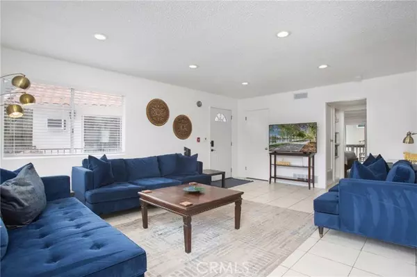 San Clemente, CA 92672,140 Avenida Algodon B