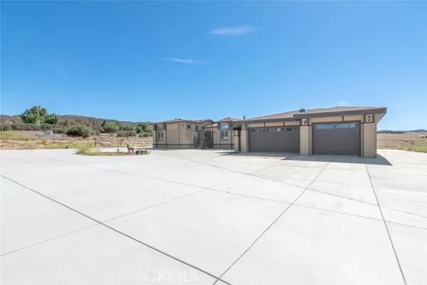 Anza, CA 92539,61110 Coyote Canyon RD
