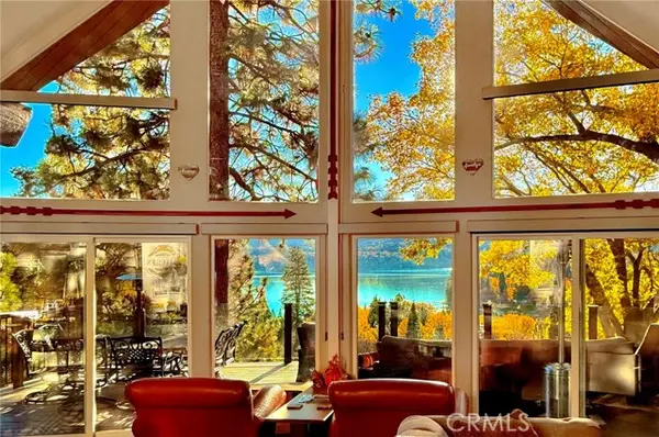 Lake Arrowhead, CA 92352,27550 North Bay RD