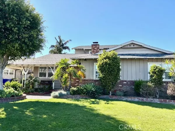 Downey, CA 90240,9423 Sideview DR