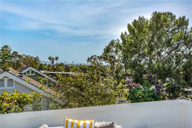 Corona Del Mar, CA 92625,2541 Point Del Mar