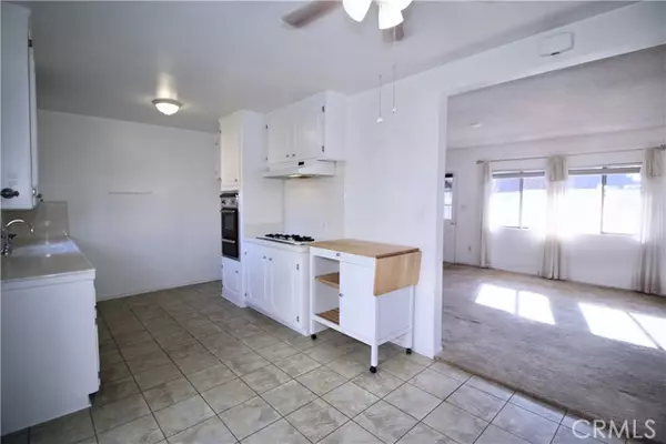 San Fernando, CA 91340,11126 Laurel Canyon BLD