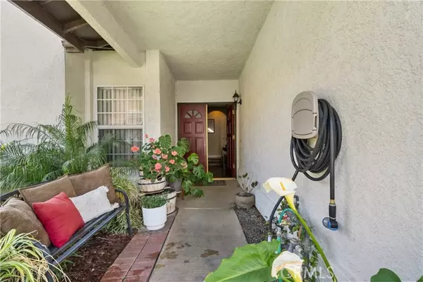 Castaic, CA 91384,29012 Lomita DR