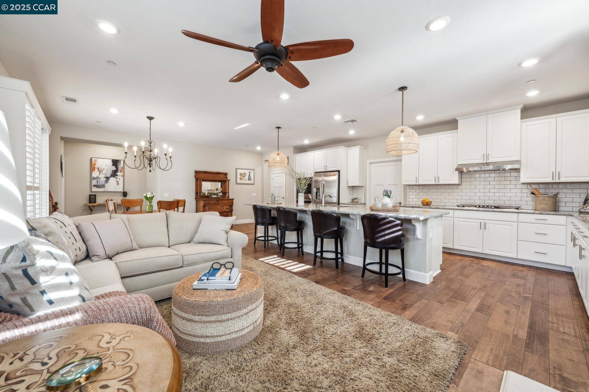 El Dorado Hills, CA 95762,6171 Hot Springs Dr