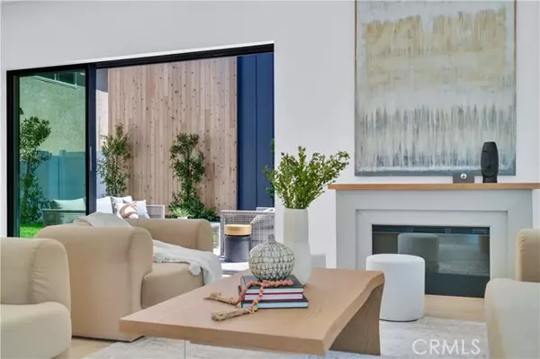 Redondo Beach, CA 90278,2306 Huntington LN A
