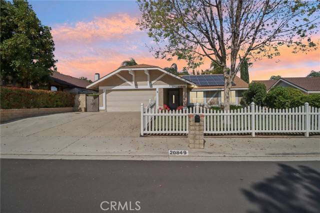 20849 Canterwood DR, Saugus, CA 91350