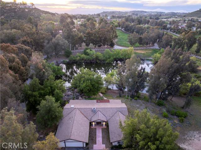38875 Avenida Bonita, Murrieta, CA 92562