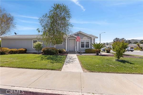 1562 Willow Leaf DR, Hemet, CA 92545