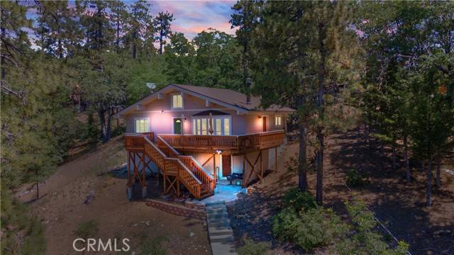 39576 Oak Glen RD, Fawnskin, CA 92333