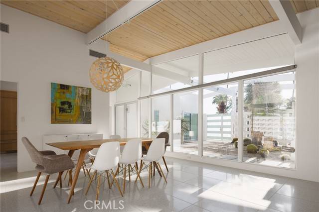 Palm Springs, CA 92262,823 N Fair CIR