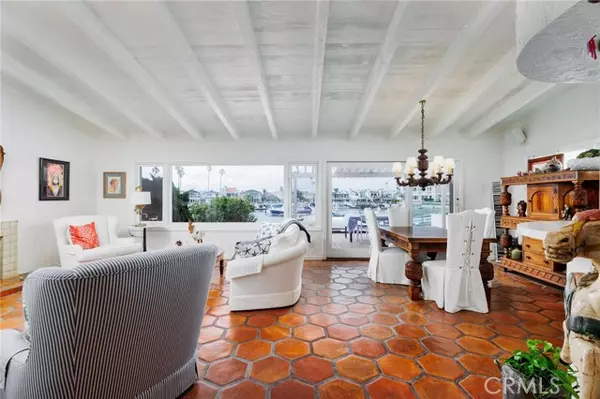 Newport Beach, CA 92663,52 Balboa