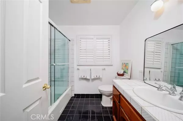 Newport Beach, CA 92663,52 Balboa