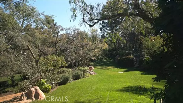 North Tustin, CA 92705,1875 La Cuesta