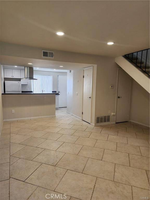 Palm Springs, CA 92262,2286 N Indian Canyon DR F