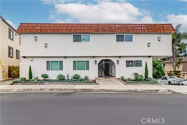 San Clemente, CA 92672,207 W Marquita 6