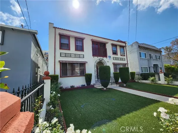 Los Angeles, CA 90027,1614 N Kenmore AVE