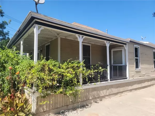 Orange, CA 92866,281 N Grand ST