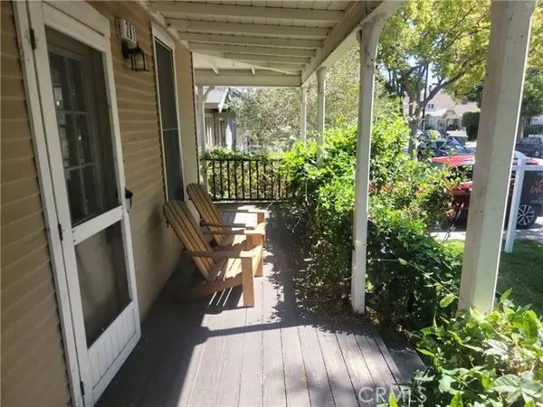 Orange, CA 92866,281 N Grand ST