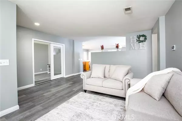 Lancaster, CA 93534,45451 Pickford AVE