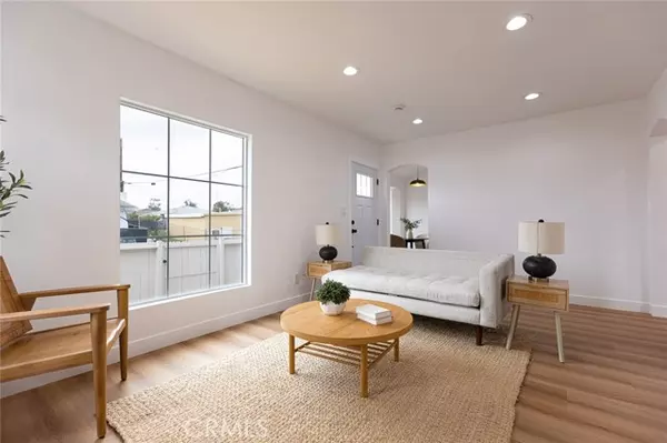 Los Angeles, CA 90061,11714 S Spring ST