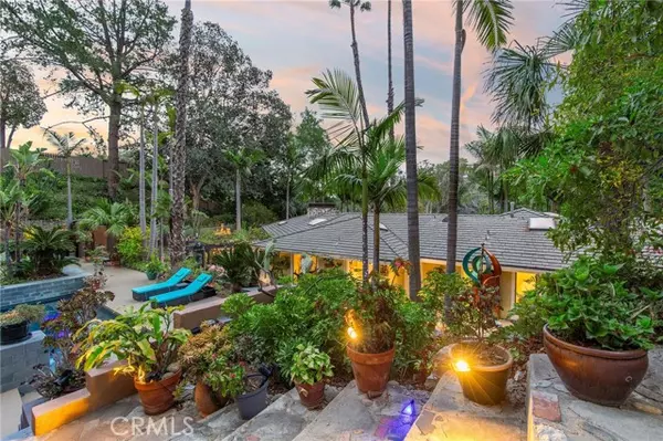 North Tustin, CA 92705,9885 Deerhaven DR