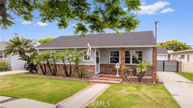 Long Beach, CA 90815,2151 Fanwood AVE