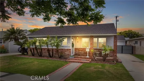 2151 Fanwood AVE, Long Beach, CA 90815