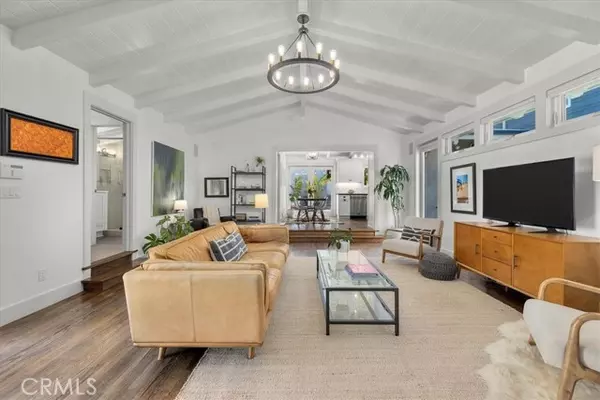 Manhattan Beach, CA 90266,2616 Pine Ave