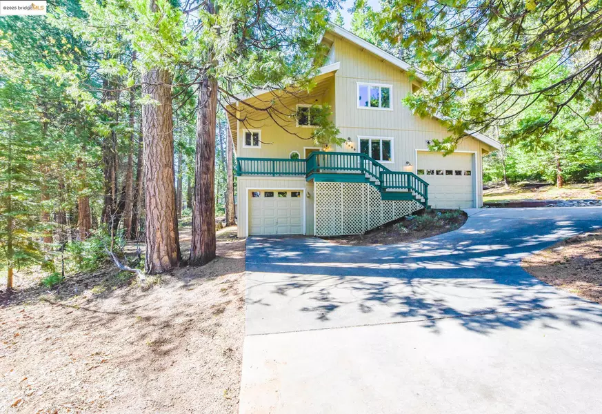 19899 Sunrise Dr, Twain Harte, CA 95383