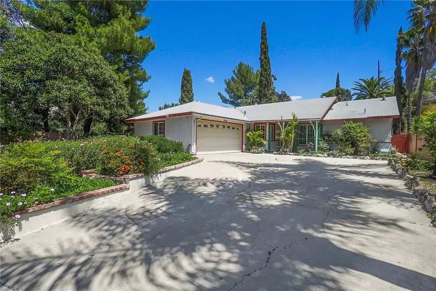 11840 Garber ST, Lakeview Terrace, CA 91342