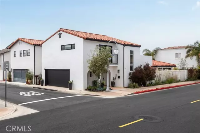 317 Via Lido Nord, Newport Beach, CA 92663