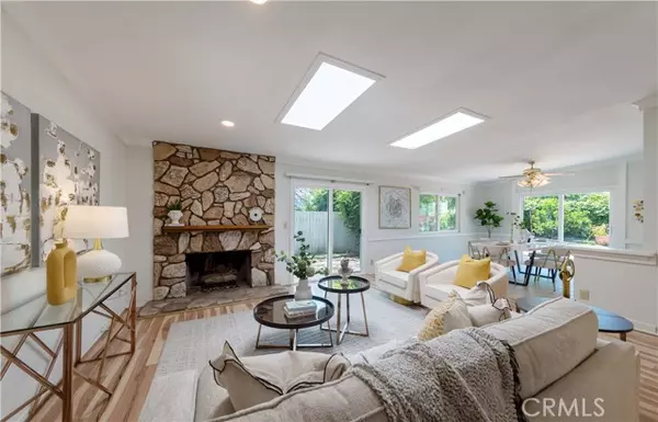 Hacienda Heights, CA 91745,2115 Deborah Kay LN
