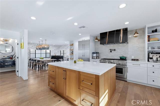 1707 10th ST, Manhattan Beach, CA 90266
