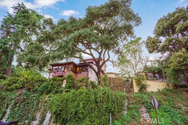 Topanga, CA 90290,353 S Topanga Canyon BLD