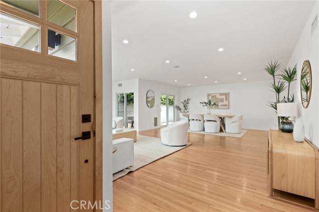 Playa Del Rey, CA 90293,8163 Billowvista DR