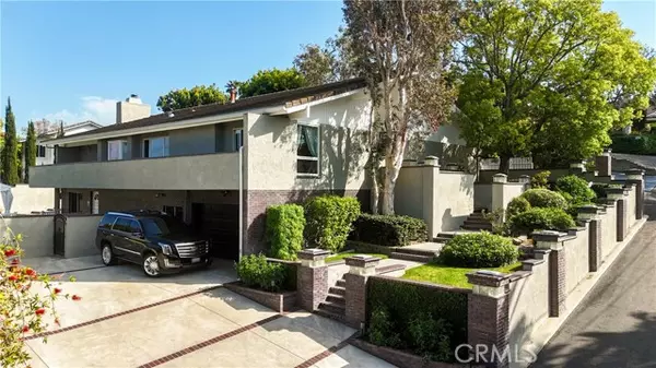 North Tustin, CA 92705,12782 Periwinkle DR