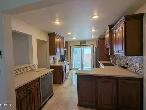 Oxnard, CA 93030,636 N C ST