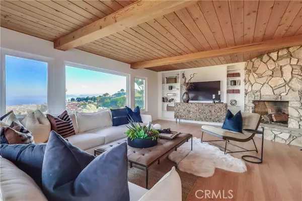 Rancho Palos Verdes, CA 90275,2978 Crownview DR