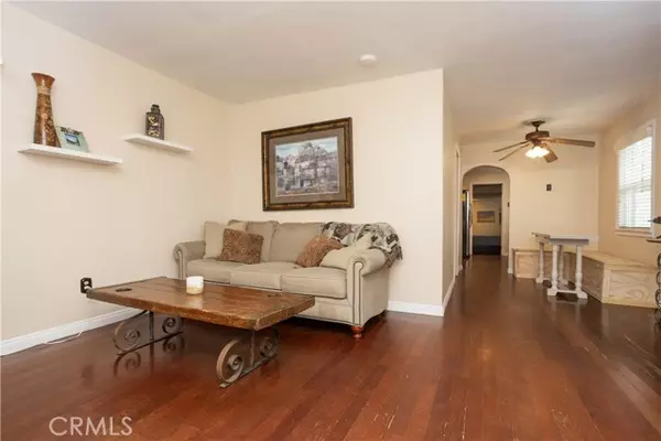 Long Beach, CA 90804,1012 Temple Ave