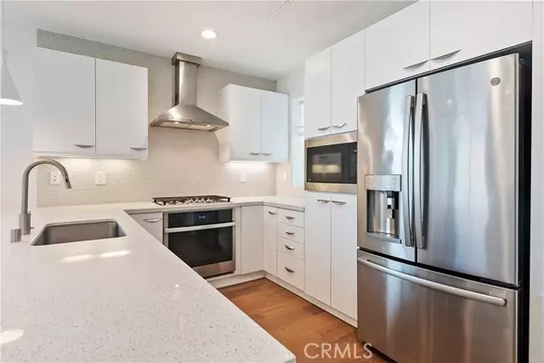 North Hollywood, CA 91601,4831 1/2 Craner AVE
