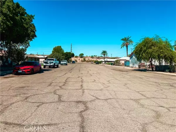 Blythe, CA 92225,316 S Spring ST