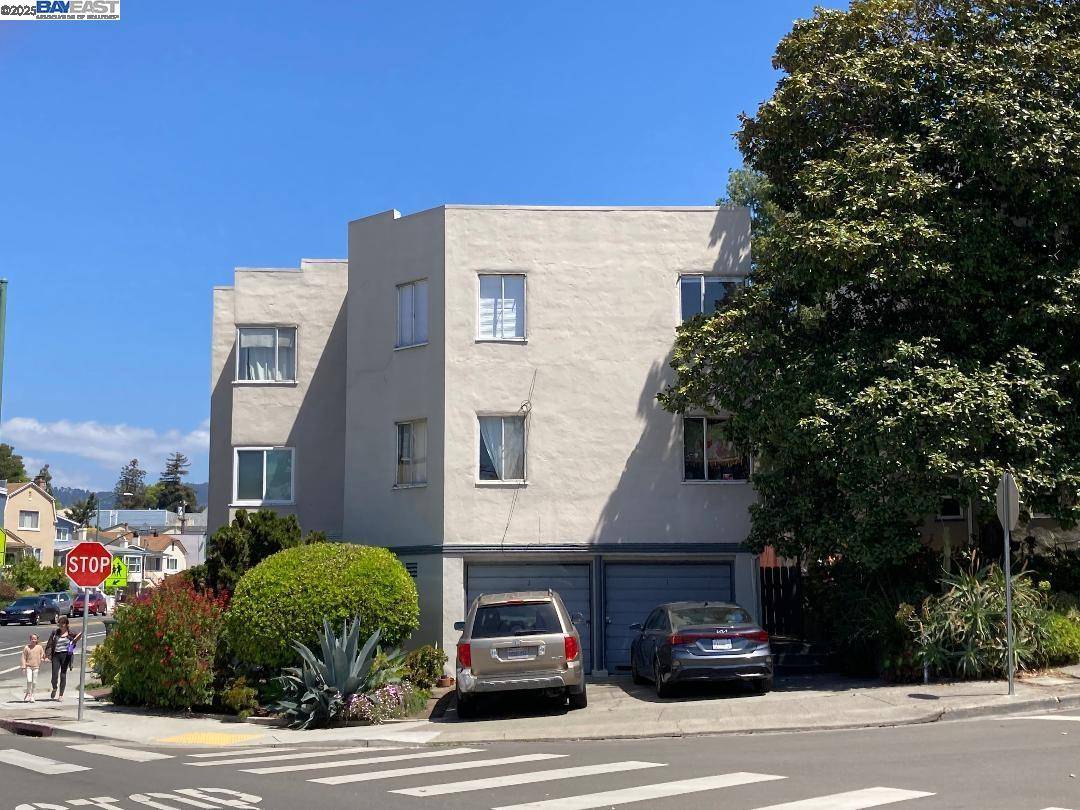 Oakland, CA 94606,2268 Park Blvd
