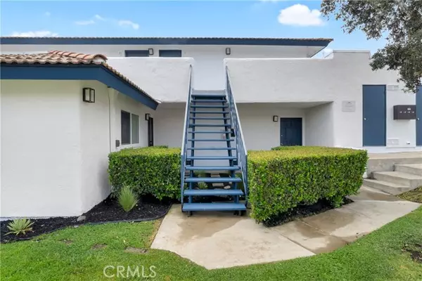 San Clemente, CA 92673,615 Calle Campana